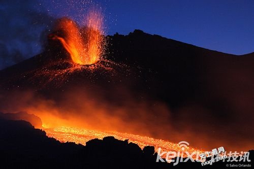世界十大最美丽火山(图文）旅游最佳选择地