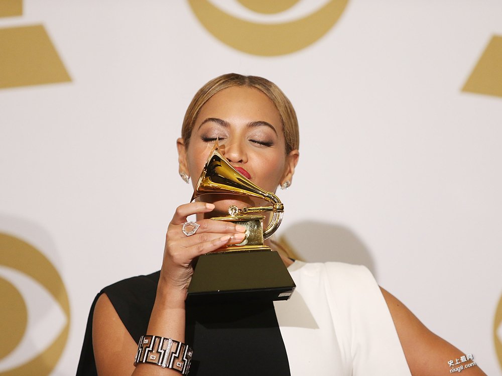 史上Grammy Award获最多提名的女歌手Beyoncé