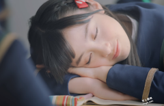 正值青春期的孩子有痘痘、月經不順、體