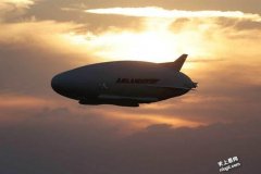 世界最大飞行器Airlander 融合混合飞机、直