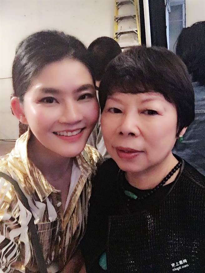 吴妈妈撑腰  时尚女王陈璧君纽约独家专访吴季
