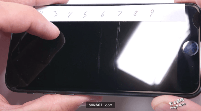 iPhone 7做机身耐刮、火烤与折弯测试，结果让人有点惊讶