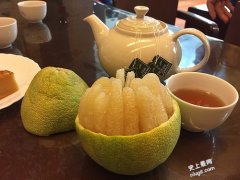  你都是怎么「杀」柚子? 汤匙剥法