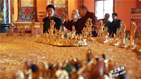 世界最大3D坛城亮相迪庆香格里拉