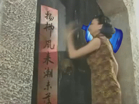 刘小猪因为一句“金屋藏娇”从歌女到皇后的翻盘人生