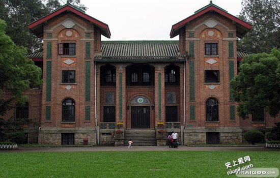 最新中国最美10座大学 你的母校上榜了吗