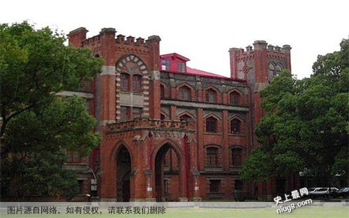 最新中国十大高校最美宿舍 原来别人家的宿舍长
