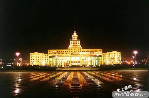 最新中国50所重点大学强势专业 看看你适合哪一