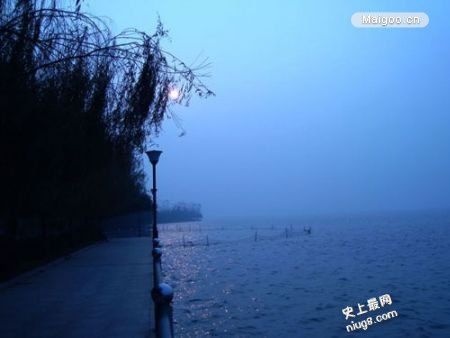 最新盘点中国十大高校名湖