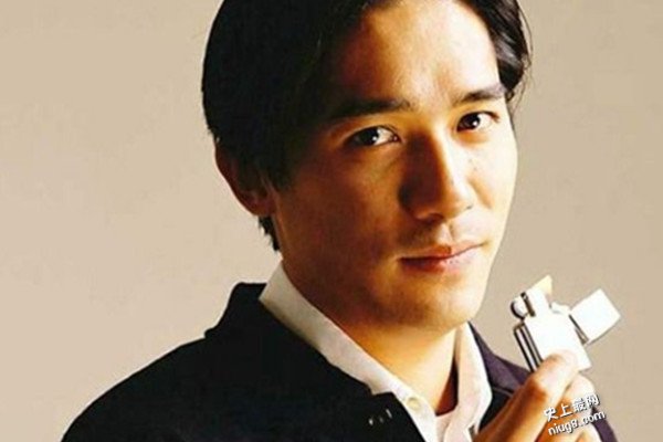 吴亦凡古装扮相最美男星 电影《欧洲攻略》梁朝