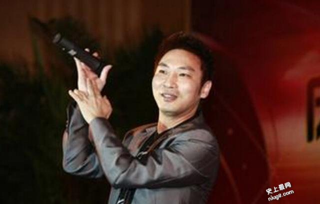 与王杰一样受人毒害惨毁容 复出涉毒又被捕如今