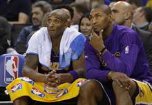 nba欲换60号纪念布莱恩 世界和平遭拒