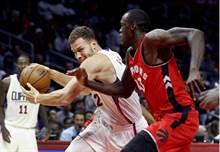 nba快艇「干篮哥」葛瑞芬 丢鞋误击对手