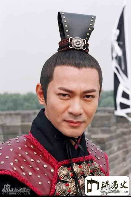 他征服秦始皇的母亲，生两子，自称始皇之父，