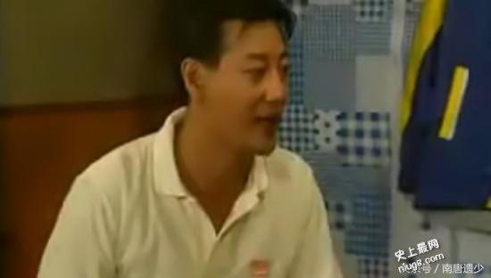 英壮卖过废品北大毕业进演艺圈 成家喻户晓笑星