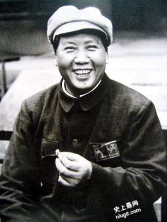 杜月笙从小混混变成上海皇帝 毛主席却用六个字