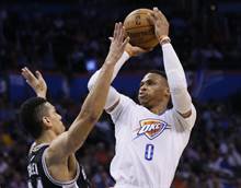 NBA》韦少 哈登 詹姆斯联手用大三元创歷